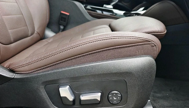 BMW X4 2.0 4WD Внедорожник (184 л.с.) фото 19