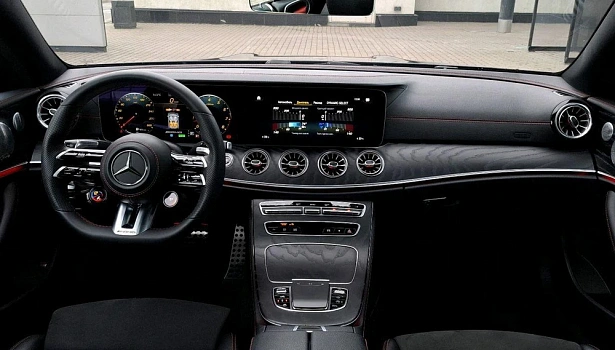 Mercedes-Benz AMG E 53 4MATIC Купе Особая Серия (435 л.с.) фото 9