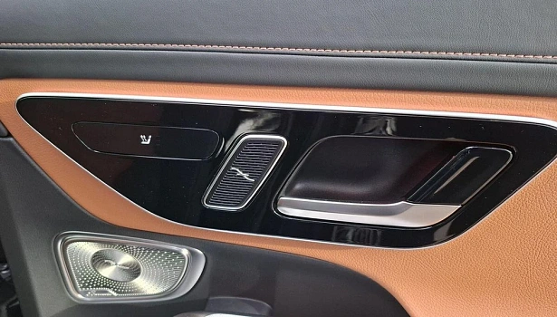 Mercedes-Benz GLC 2.0 4MATIC Внедорожник (258 л.с.) фото 26
