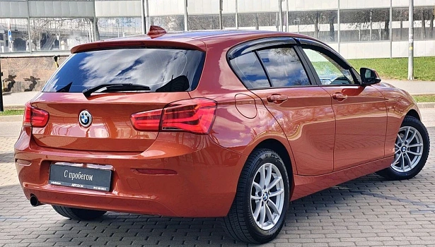 BMW 1 серии 118 4WD Хэтчбек Special Edition (136 л.с.) фото 6