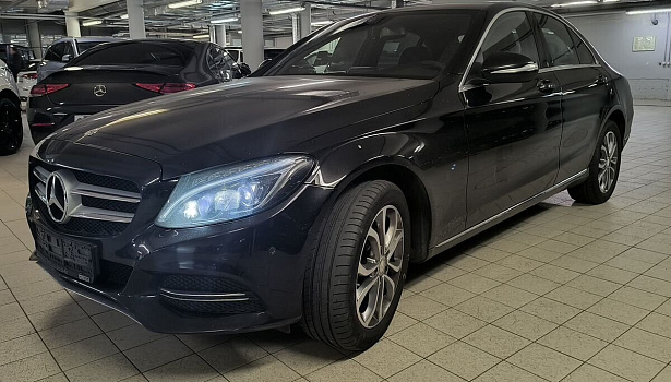 Mercedes-Benz C 180 Седан Sport (156 л.с.) фото 1