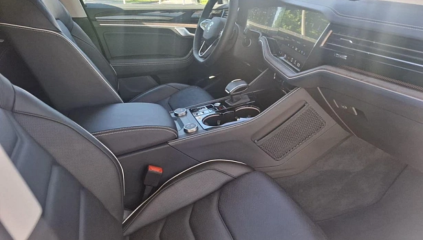 Volkswagen Touareg 3.0d 4WD Внедорожник Elegance (286 л.с.) фото 11