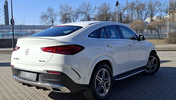 Mercedes-Benz GLE 3.0d 4MATIC Внедорожник 450 d 4MATIC (367 л.с.) фото 6