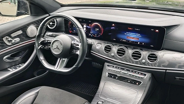 Mercedes-Benz E 200 4MATIC Седан Sport Plus (197 л.с.) фото 15