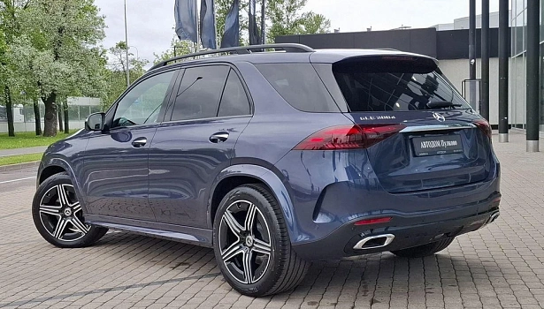 Mercedes-Benz GLE 300 d 4MATIC Внедорожник (269 л.с.) фото 4