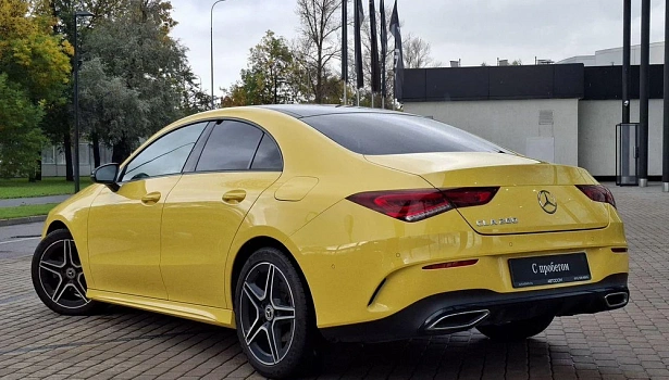 Mercedes-Benz CLA 200 Купе Sport (150 л.с.) фото 4