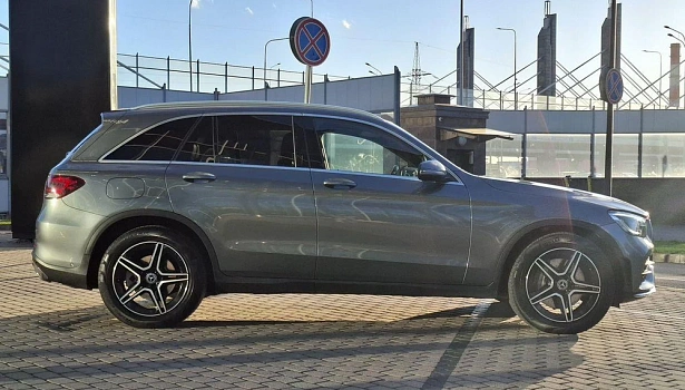 Mercedes-Benz GLC 300 d 4MATIC Внедорожник Sport (245 л.с.) фото 7