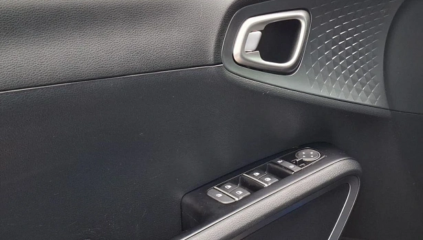Kia Soul 2.0 4WD Хэтчбек Luxe (150 л.с.) фото 15