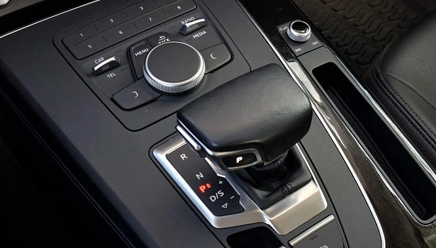 Audi Q5 2.0 4WD Внедорожник Design (249 л.с.) фото 20