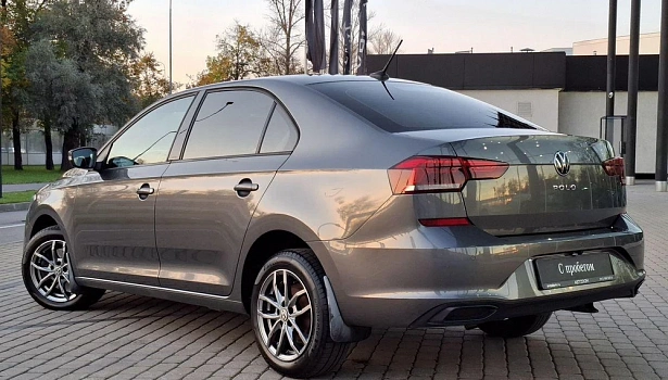 Volkswagen Polo 1.6 4WD Лифтбек Football Edition (110 л.с.) фото 3