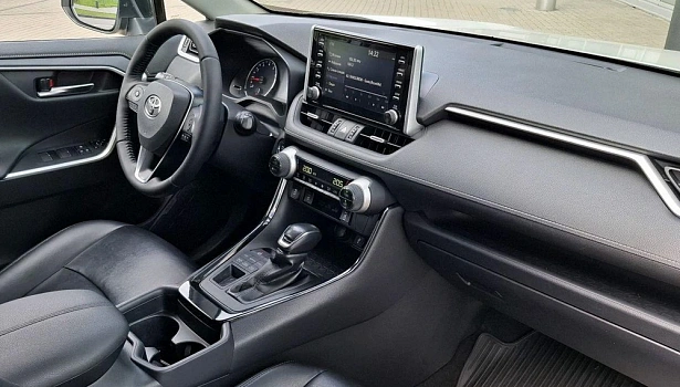 Toyota RAV4 2.0 4WD Внедорожник Prestige (149 л.с.) фото 11