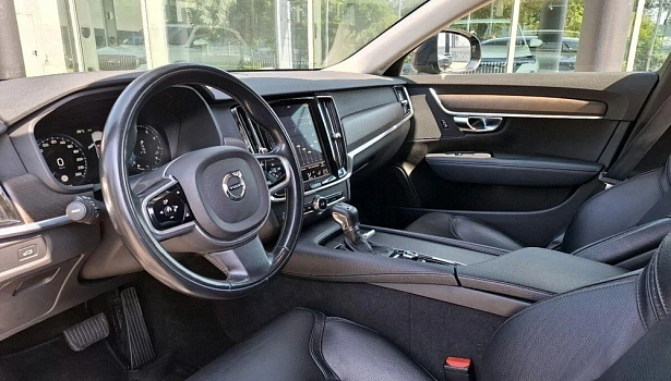 Volvo V90 Cross Country 2.0 4WD Универсал Plus (249 л.с.) фото 10