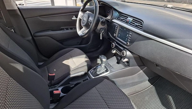 Kia Rio 1.6 4WD Седан Comfort (123 л.с.) фото 10