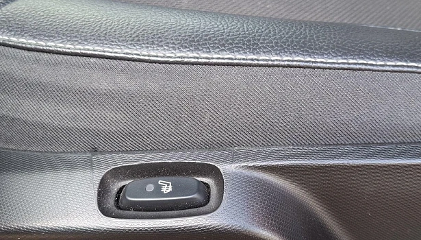 Smart Forfour 0.9 4WD Хэтчбек Brabus (109 л.с.) фото 18