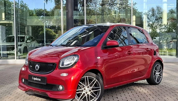 Smart Forfour 0.9 4WD Хэтчбек Brabus (109 л.с.) фото 1