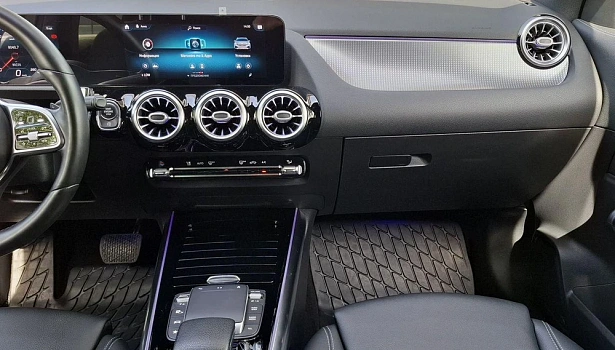 Mercedes-Benz GLA 200 Внедорожник Progressive (150 л.с.) фото 25