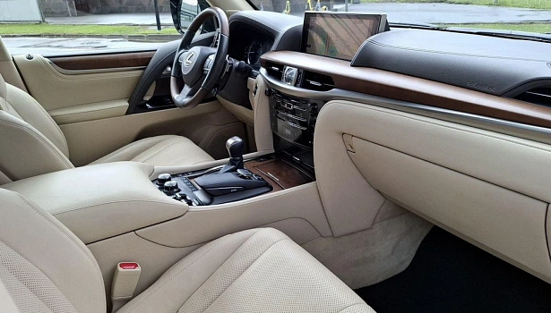 Lexus LX 5.7 4WD Внедорожник Superior (367 л.с.) фото 11