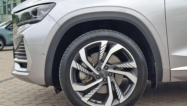 Geely Monjaro 2.0 4WD Внедорожник Флагман (238 л.с.) фото 17
