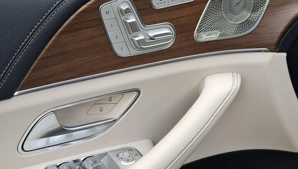 Mercedes-Benz GLE 350 d 4MATIC Внедорожник (249 л.с.) фото 17