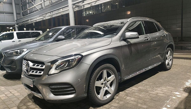 Mercedes-Benz GLA 200 Внедорожник Urban Night Edition (150 л.с.) фото 4