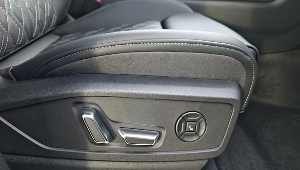 Audi Q5 2.0 4WD Внедорожник 40 TFSI Quattro (204 л.с.) фото 19
