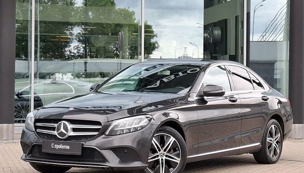 Mercedes-Benz C 180 Седан Premium (150 л.с.) фото 1