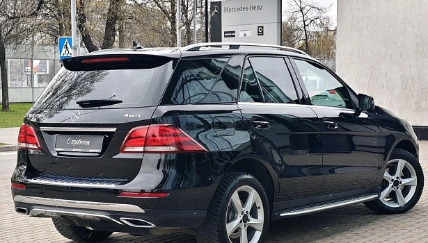 Mercedes-Benz GLE 250 d 4MATIC Внедорожник Особая серия (204 л.с.) фото 6