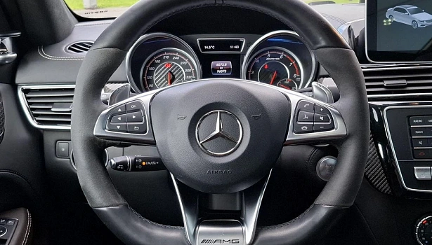 Mercedes-Benz AMG GLE 63 4MATIC Внедорожник Особая серия (585 л.с.) фото 21