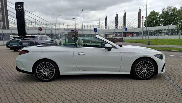 Mercedes-Benz AMG CLE 2.0 Кабриолет (204 л.с.) фото 10