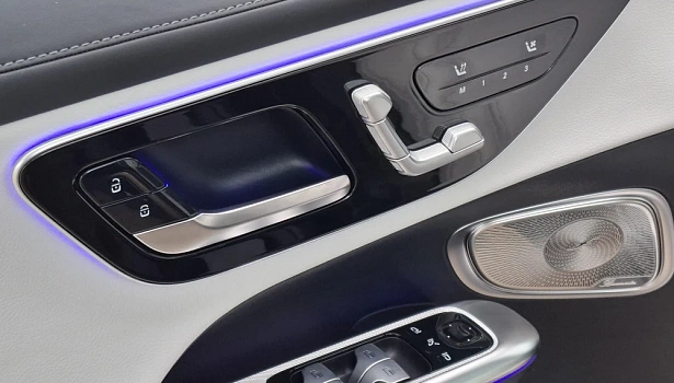 Mercedes-Benz GLC 2.0 4MATIC Внедорожник (258 л.с.) фото 23