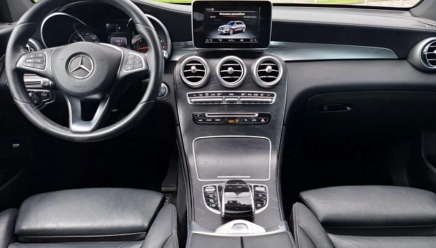 Mercedes-Benz GLC 300 4MATIC Внедорожник Sport Plus (245 л.с.) фото 9