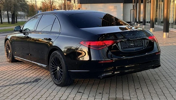 Mercedes-Benz S 350 d 4MATIC Седан Premium (249 л.с.) фото 3