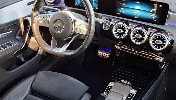Mercedes-Benz CLA 200 Купе Sport (150 л.с.) фото 15