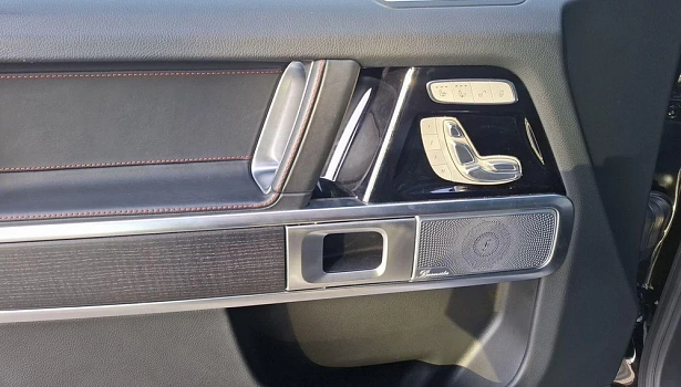 Mercedes-Benz G 500 4MATIC Внедорожник (422 л.с.) фото 18