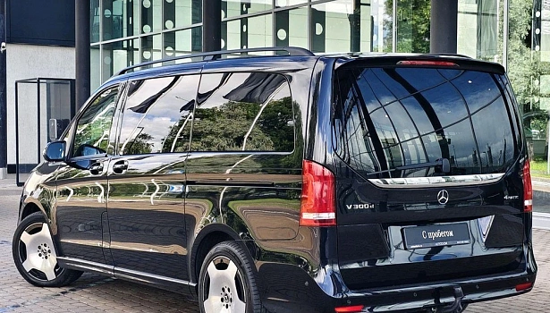 Mercedes-Benz V 300d 4MATIC Минивэн VIP Long (237 л.с.) Black фото 4