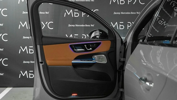 Mercedes-Benz GLC 2.0 4MATIC Внедорожник (258 л.с.) фото 13