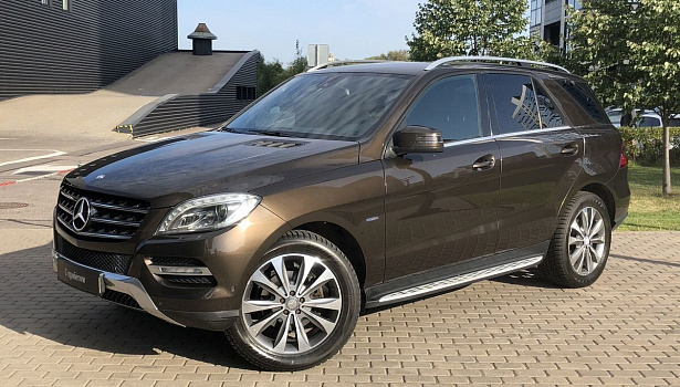 Mercedes-Benz M 350 d 4MATIC Внедорожник (258 л.с.) фото 1