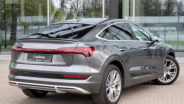 Audi e-tron Electro 4WD Внедорожник Exclusive (230 кВт) фото 6