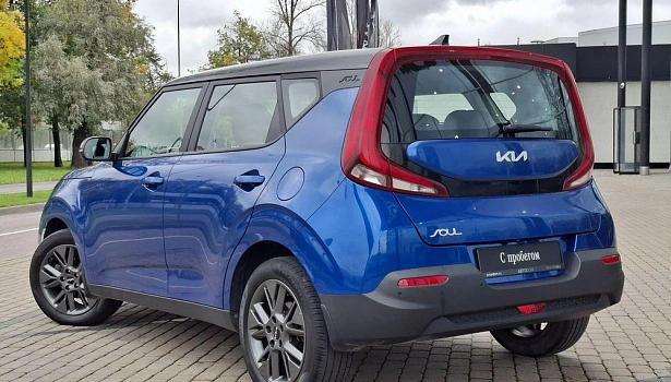 Kia Soul 2.0 4WD Хэтчбек Luxe (150 л.с.) фото 4