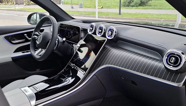 Mercedes-Benz GLC 2.0 4MATIC Внедорожник (258 л.с.) фото 14