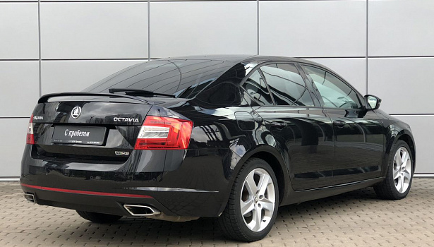 Skoda Octavia RS 2.0 4WD Лифтбек RS (220 л.с.) фото 6