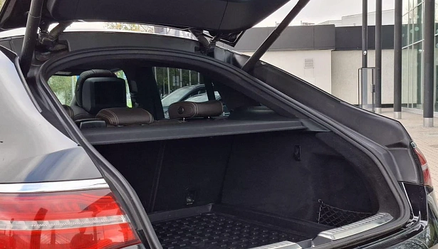 Mercedes-Benz AMG GLE 63 4MATIC Внедорожник Особая серия (585 л.с.) фото 13