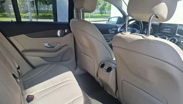 Mercedes-Benz GLC 250 d 4MATIC Внедорожник Sport (204 л.с.) фото 15