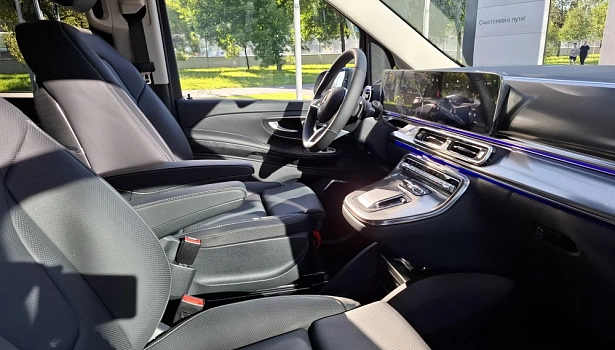 Mercedes-Benz V 2.0 CDI 4MATIC Минивэн Long (237 л.с.) фото 23