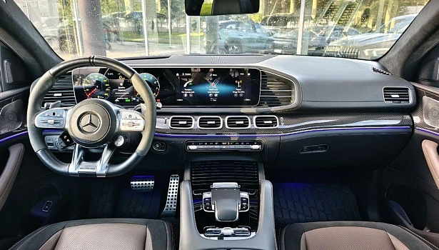 Mercedes-Benz AMG GLE 63 4MATIC Внедорожник (612 л.с.) фото 15