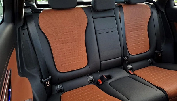 Mercedes-Benz GLC 2.0 4MATIC Внедорожник (258 л.с.) фото 12