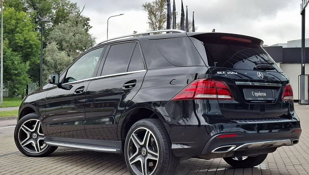 Mercedes-Benz GLE 350 d 4MATIC Внедорожник Особая серия (249 л.с.) фото 4