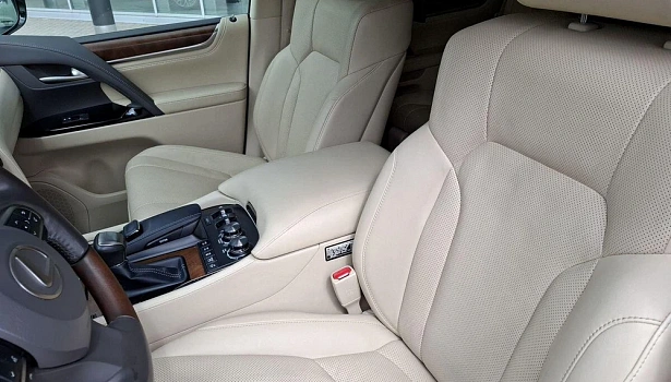 Lexus LX 5.7 4WD Внедорожник Superior (367 л.с.) фото 13