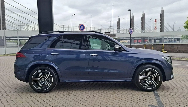 Mercedes-Benz GLE 300 d 4MATIC Внедорожник (269 л.с.) фото 7