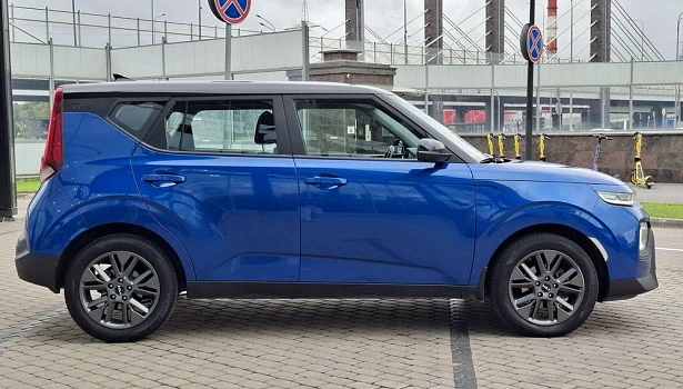 Kia Soul 2.0 4WD Хэтчбек Luxe (150 л.с.) фото 7